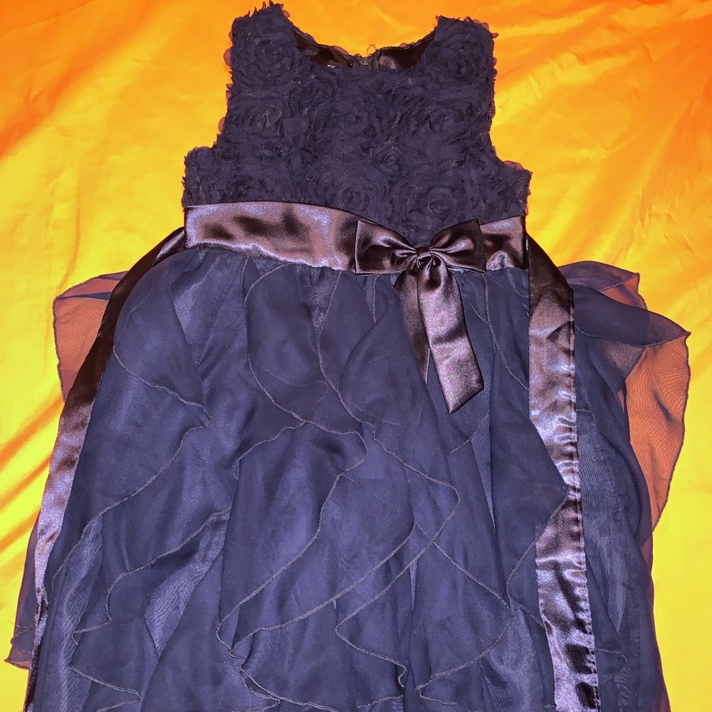 Girls dress